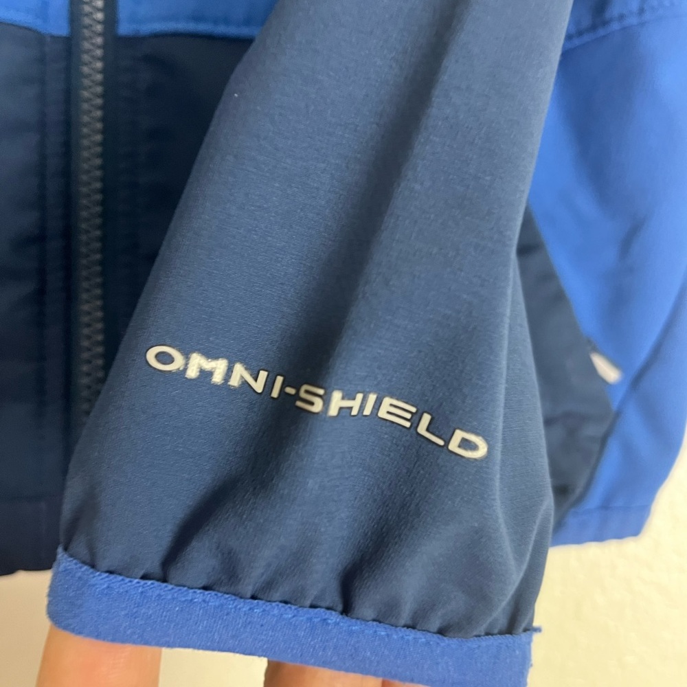 Kid’s Columbia Two-Tone Blue Jacket - Picture 3 of 8